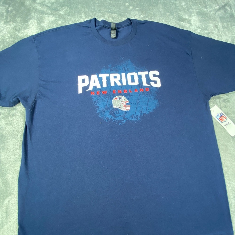 New England Patriots T Shirt Mens 2XL Blue NFL Team Apparel Football Graphic NWT